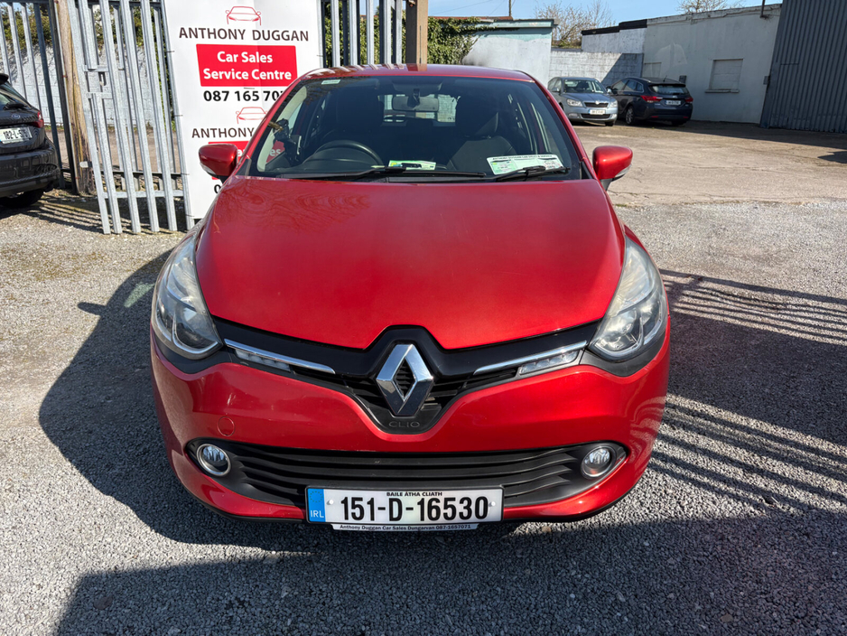 2015 Renault Clio - image 8