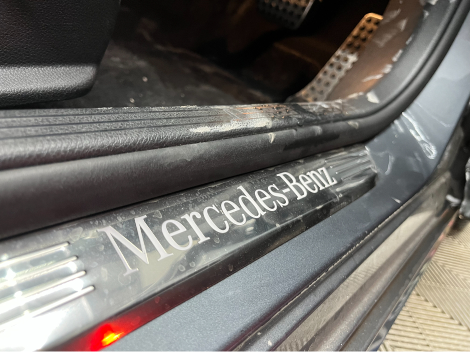 2020 Mercedes-Benz C Class 2020 MERCEDES-BENZ C220D LAUREUS EDITION SPORTS P 2.0 AUTOMATIC / CRUISE CONTROL / REVERSE CAMERA / ELECTRIC MEMORY & HEATED SEATS / PADDLE SHIFTERS AND MORE