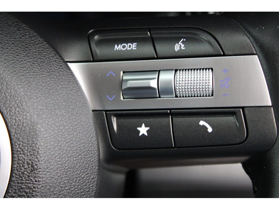 2023 Hyundai Kona - image 22