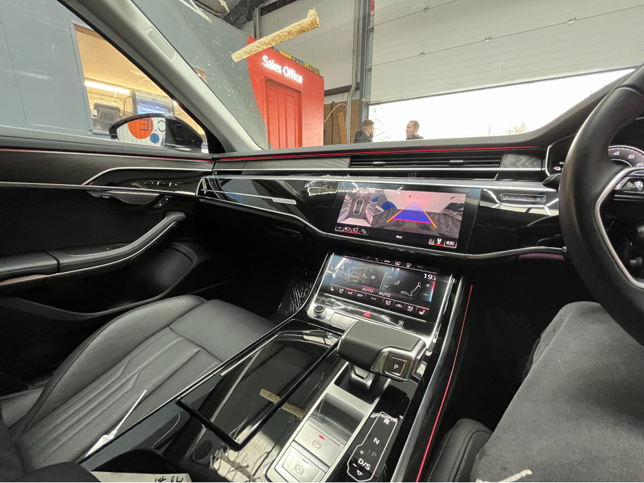 2024 Audi A8 - image 25