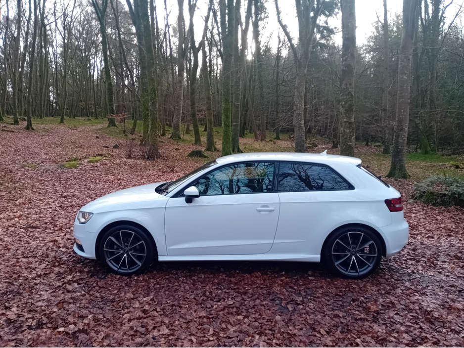2016 Audi A3 - image 4