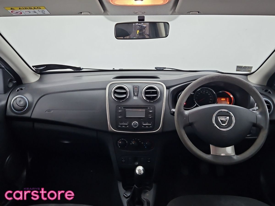 2016 Dacia Sandero Stepway - image 11