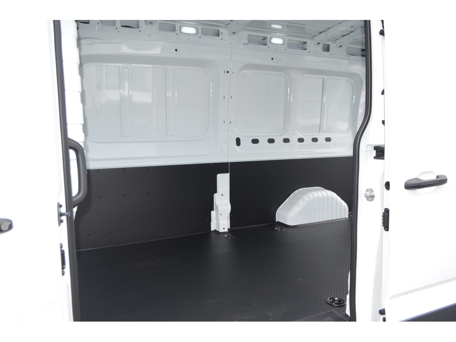 2026 Maxus Deliver 9 - image 15