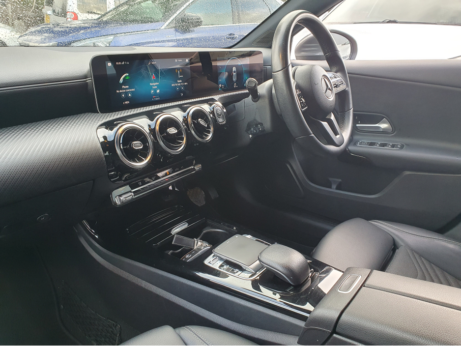 2019 Mercedes-Benz A Class SE EXECUTIVE A180D 1.5D 115BHP AUTOMATIC NCT 02/28 FINANCE AVAILABLE @ €90 PER WEEK 2 KEYS/ HALF LEATHER/ REVERSE CAMERA/ MERCEDES COMMAND SYSTEM/ HISTORY CHECKED €19,900