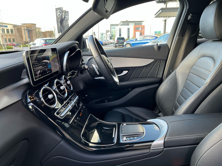 2023 Mercedes-Benz GLC Class - image 16