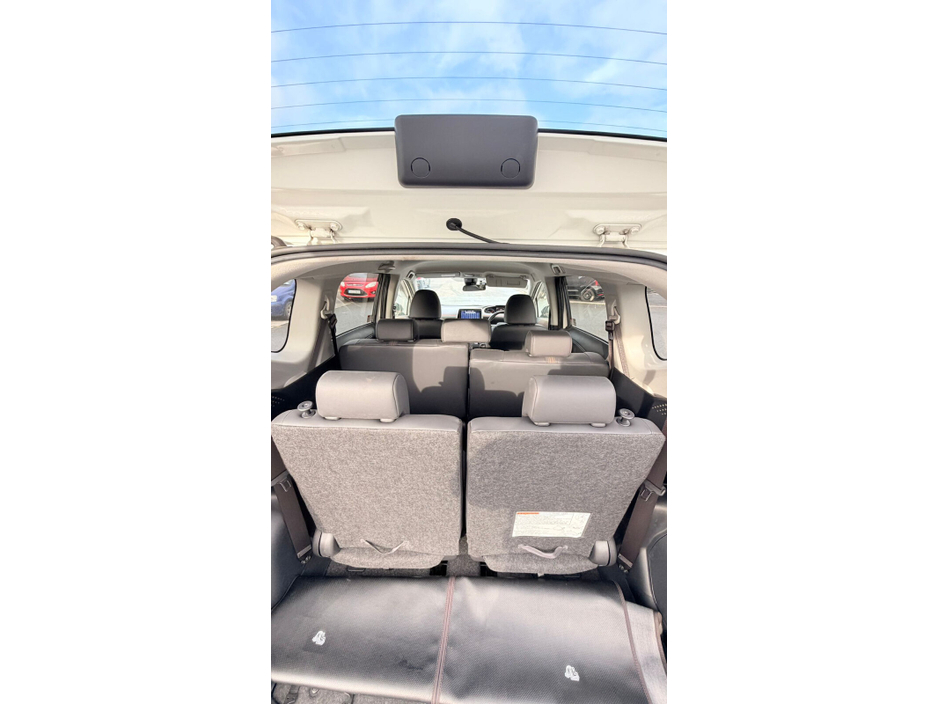 2019 Toyota Sienta  €15,950