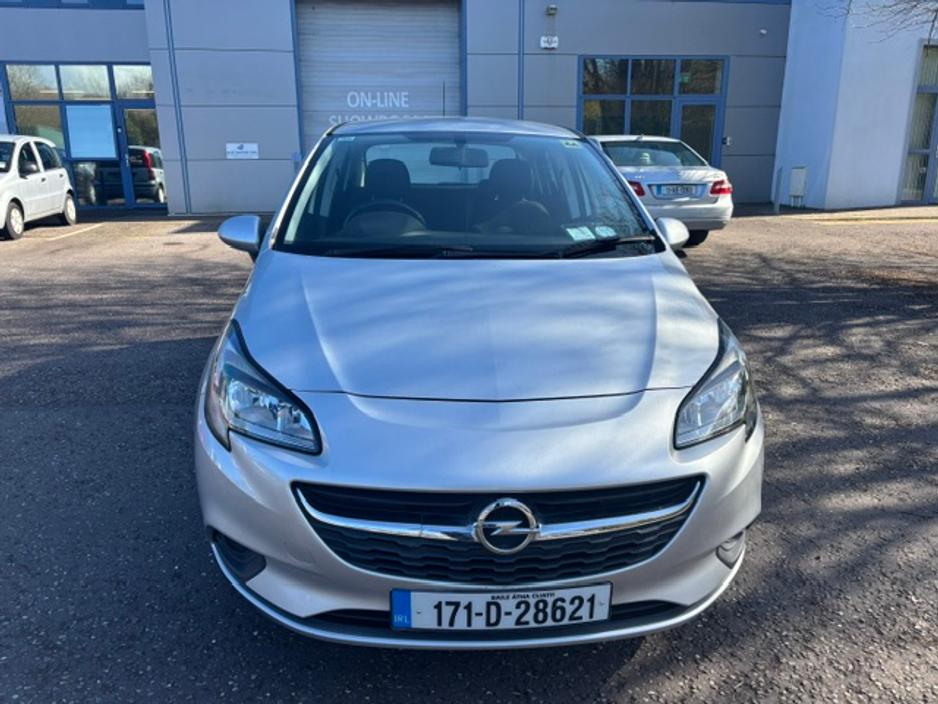 2017 Opel Corsa - image 2