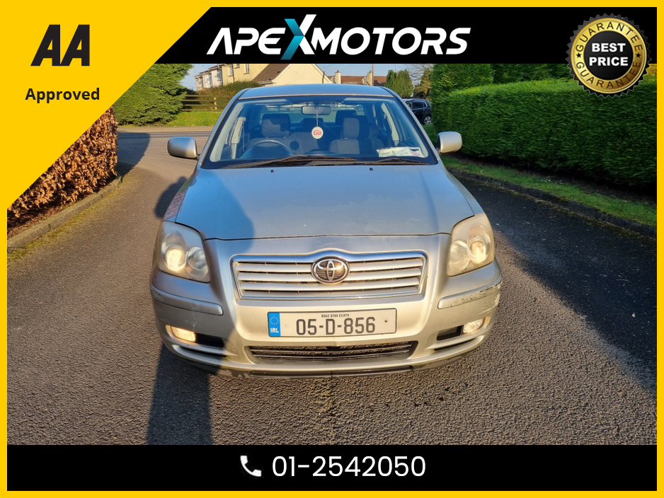 2005 Toyota Avensis - image 2