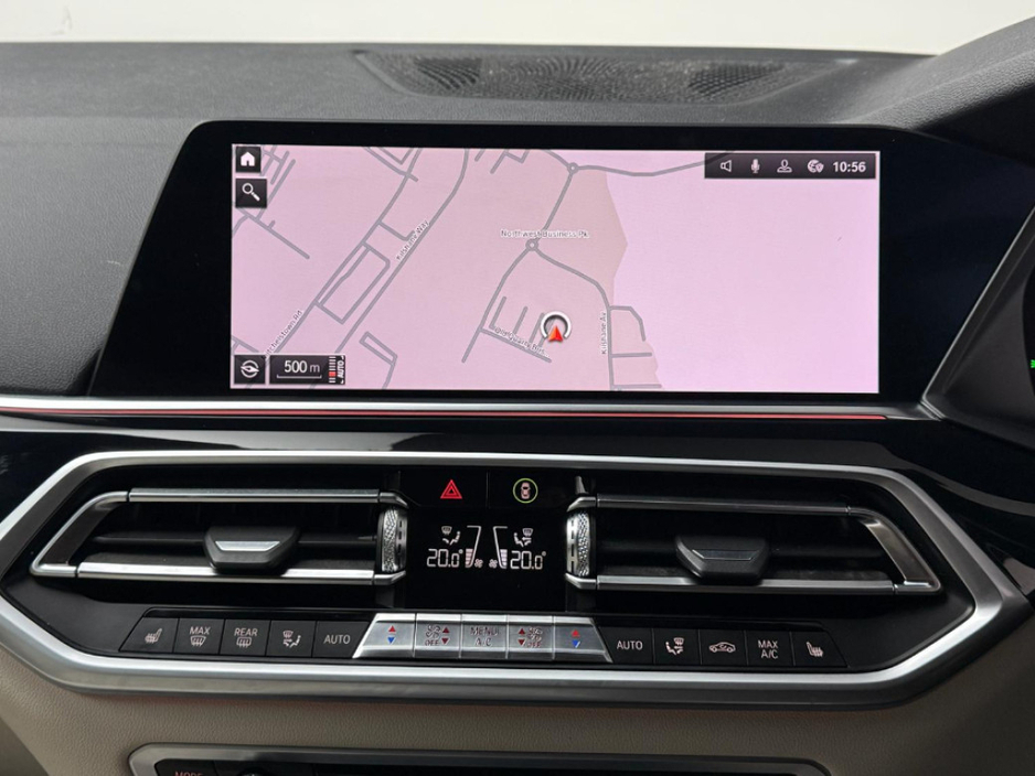 2019 BMW X5 - image 15