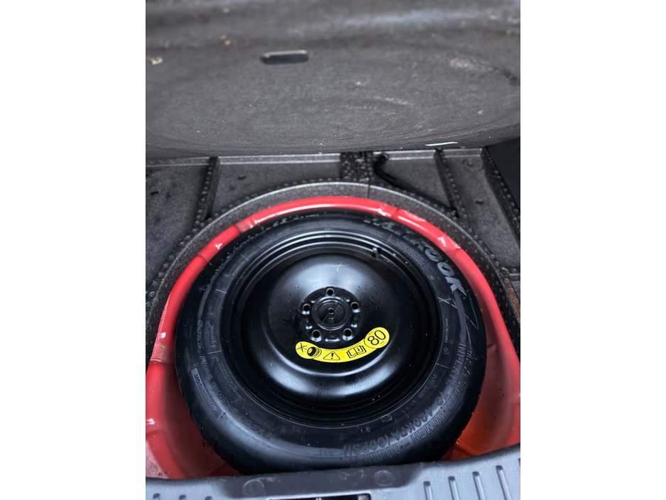 2014 Ford Focus - image 42