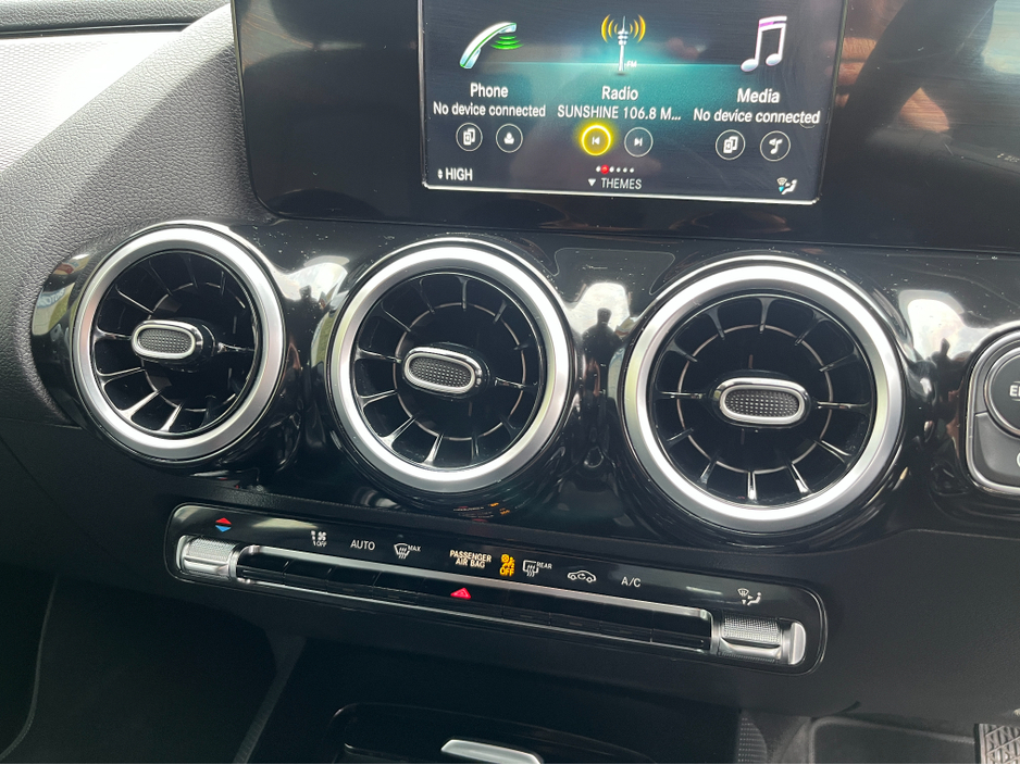 2020 Mercedes-Benz B Class - image 20