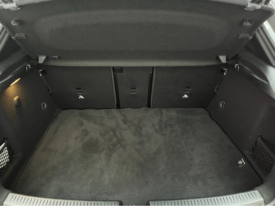 2020 Mercedes-Benz A Class €25950 2020 MERCEDES-BENZ A200D 2.0 AUTOMATIC / CRUISE CONTROL / REVERSE CAMERA / ELECTRIC MEMORY & HEATED SEATS / PADDLE SHIFTERS €25,950