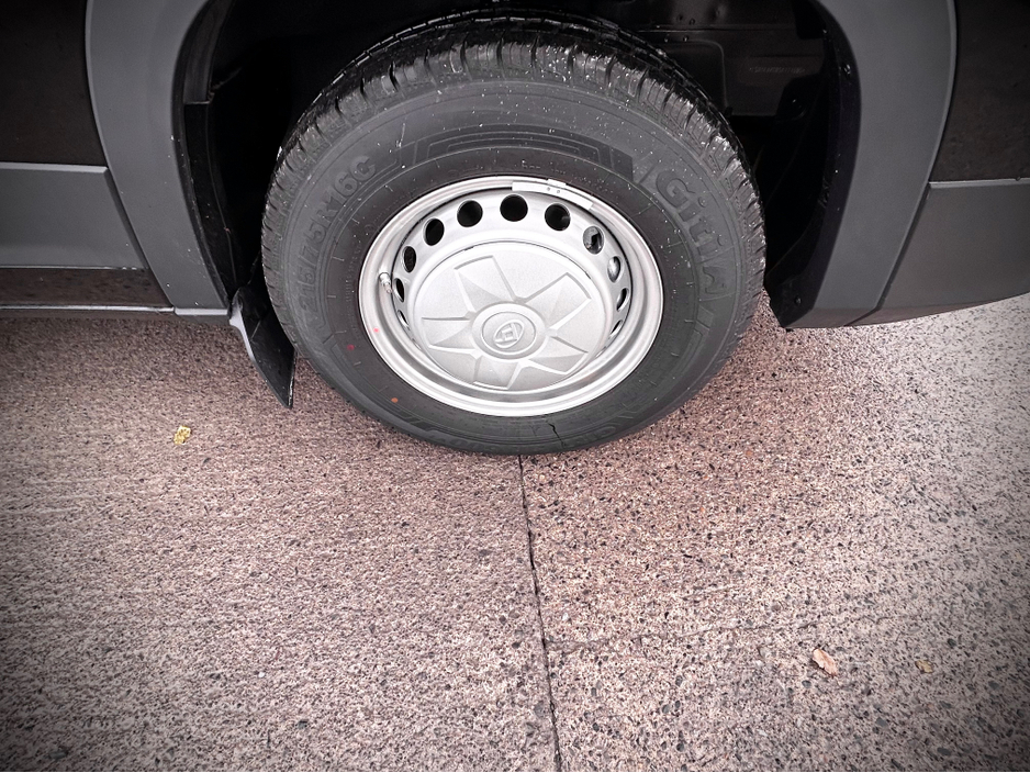 2026 Maxus Deliver 9 - image 8