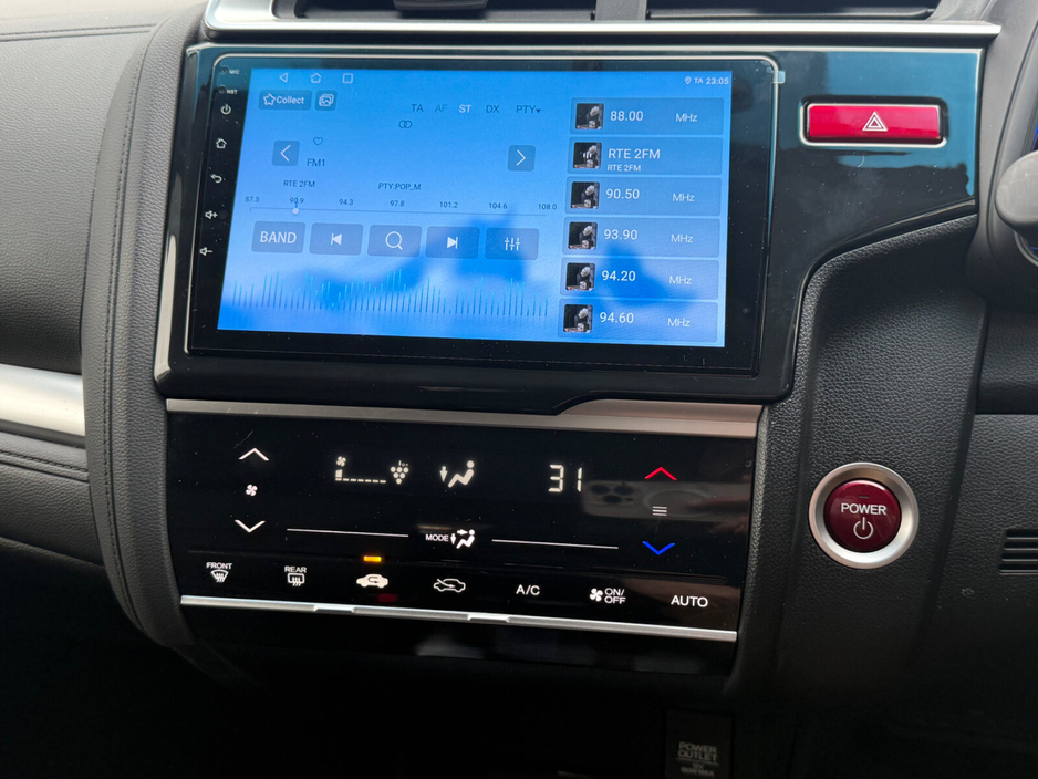 2018 Honda Fit - image 14