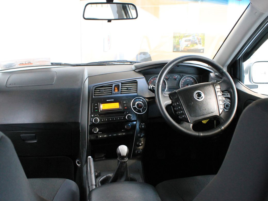 2017 Ssangyong Korando Sports EX 4X4 Crewcab Pick UP 4DR €13,500