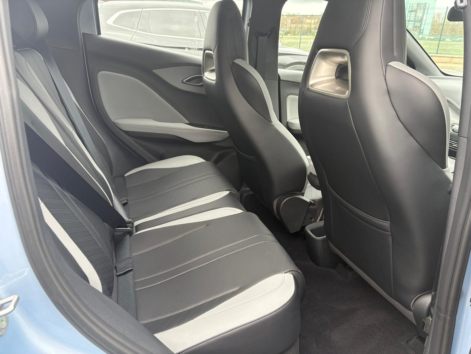 2025 BYD Dolphin Surf - image 5