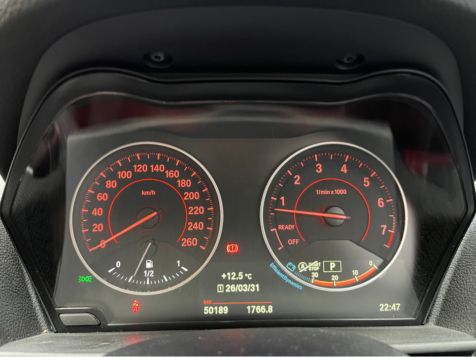 2015 BMW 1 Series - image 18