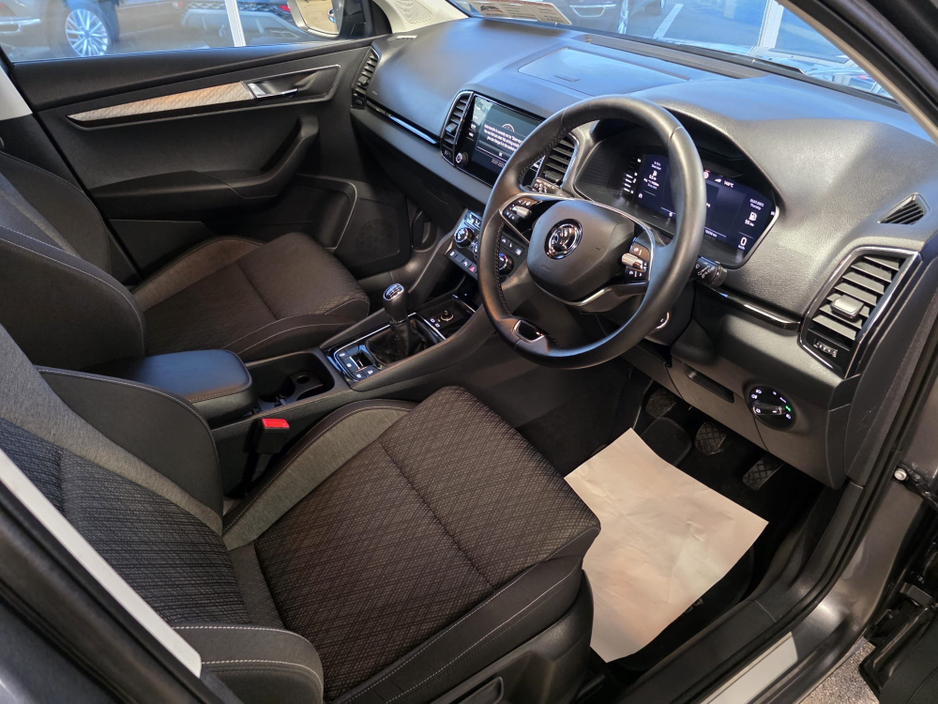 2024 Skoda Karoq - image 10