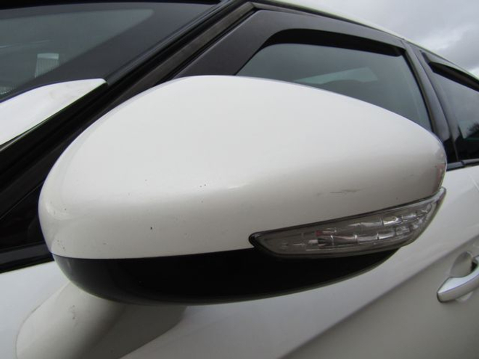 2015 DS Automobiles DS 5 - image 39