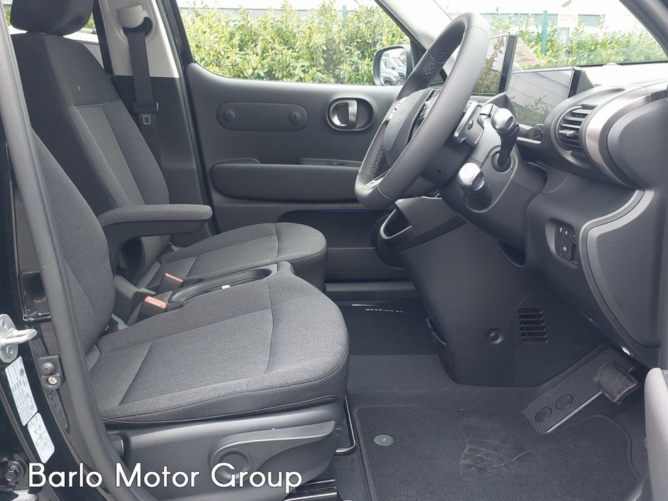 2026 Hyundai Inster - image 9