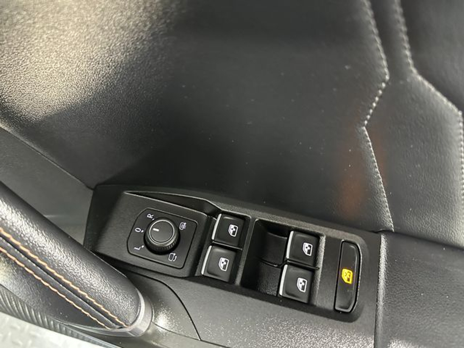 2023 Cupra Leon - image 21