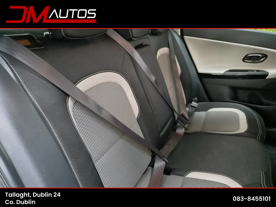 2017 Kia Ceed - image 9