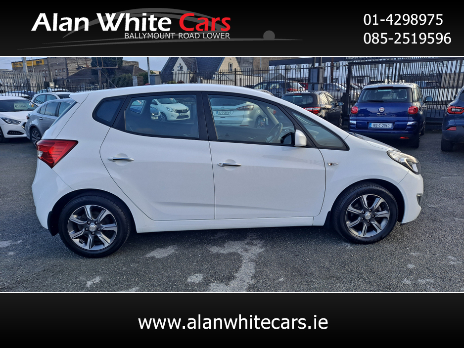 2018 Hyundai ix20 - image 11