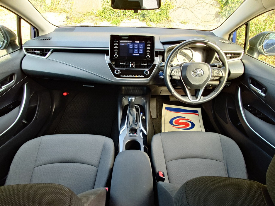 2020 Toyota Corolla - image 14