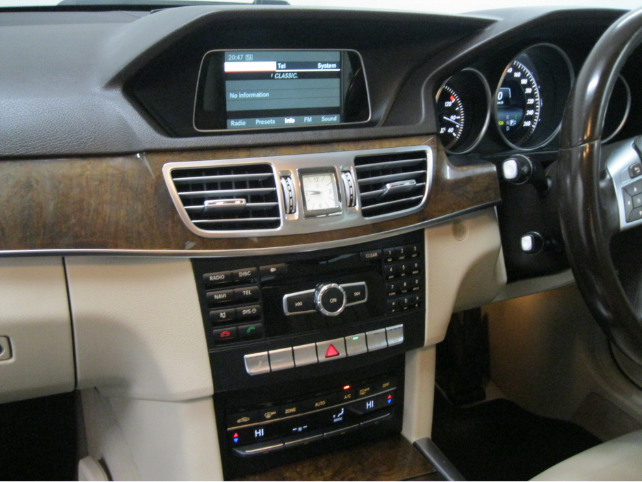 2015 Mercedes-Benz E Class 200 BLUETEC EXCLUSIVE 4DR AUTO €12,795