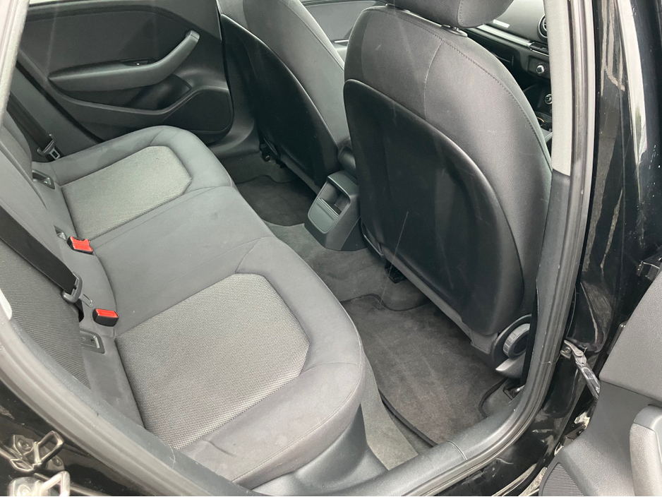 2017 Audi A3 - image 8