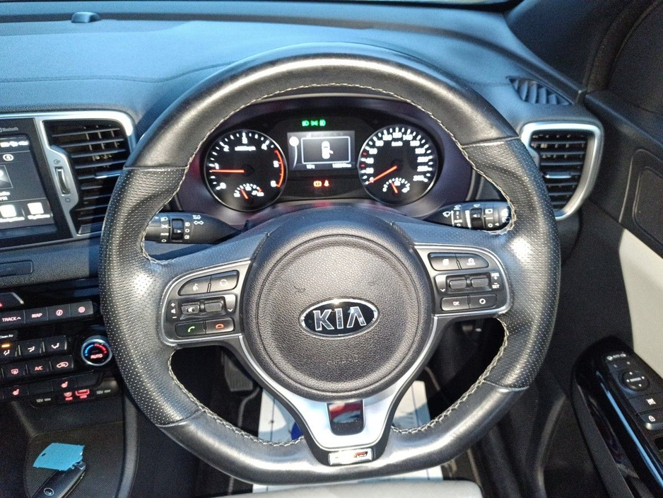 2018 Kia Sportage - image 11