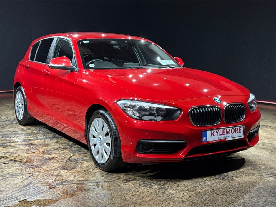 2017 BMW 1 Series - image 9