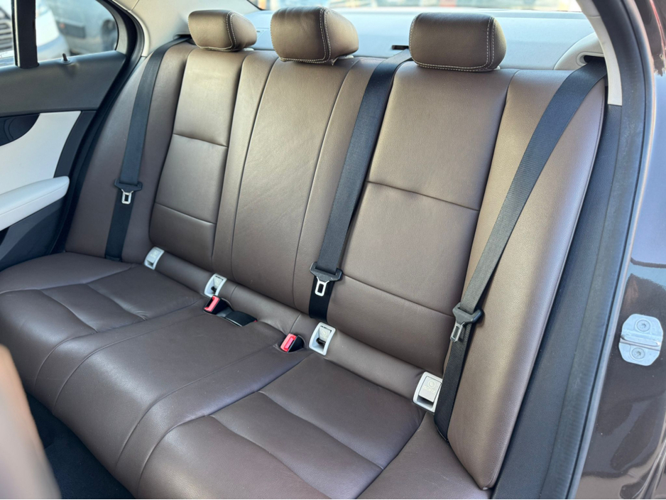 2015 Mercedes-Benz C Class AUTO LOW KMS €14,950