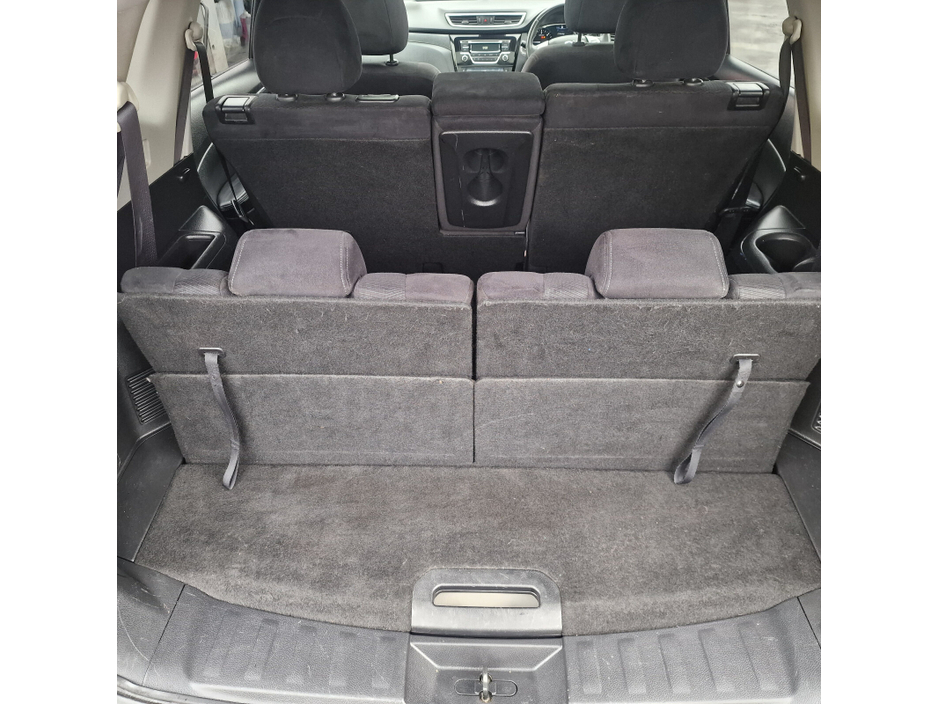 2016 Nissan X-Trail 1.6d SV CVT 7 SEATS €14,450