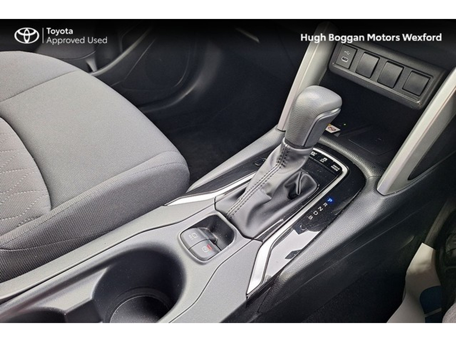 2024 Toyota Corolla Cross - image 13