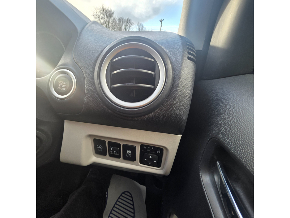 2015 Mitsubishi Mirage  €7,950