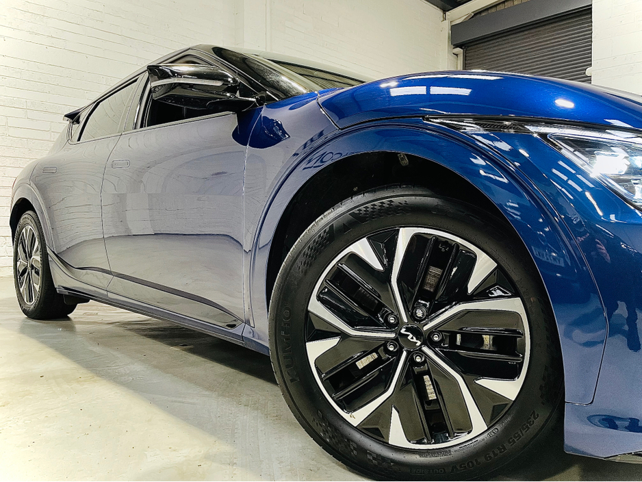 2023 Kia EV6 - image 23