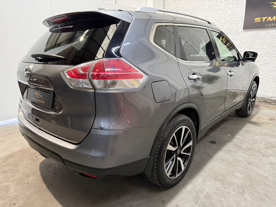 2015 Nissan X-Trail - image 6