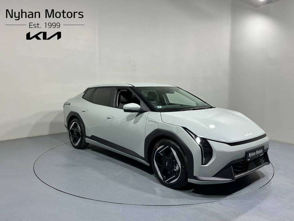 2026 Kia EV4 0% Finance Earth 3 €51,900