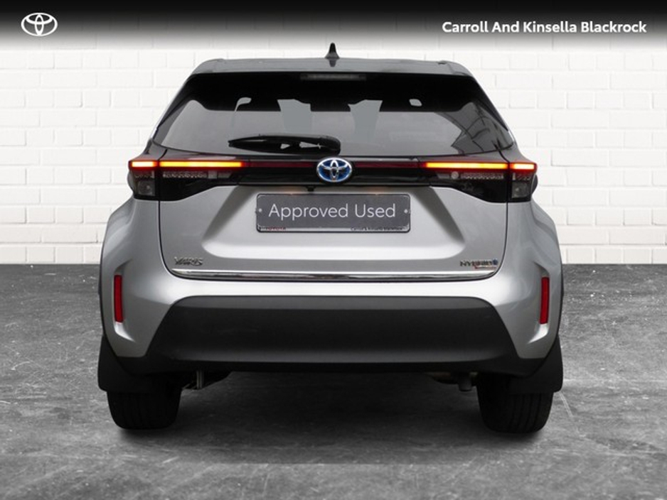 2023 Toyota Yaris Cross Hybrid Luna Sport €29,450