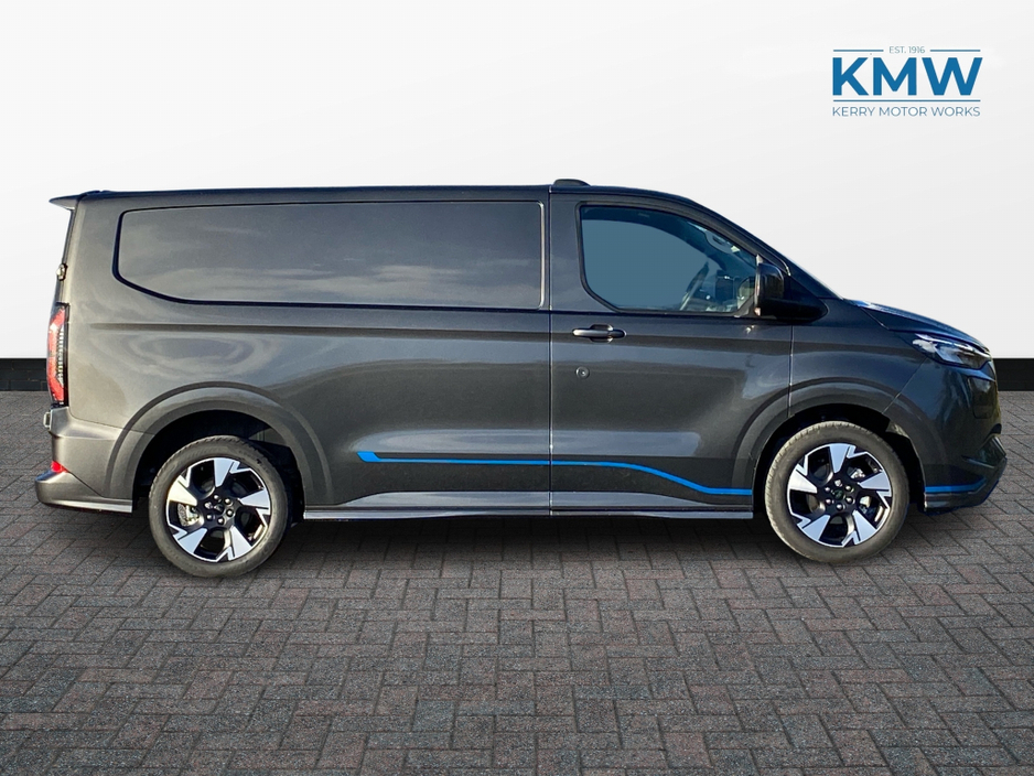 2025 Ford Transit Custom Sport 2.5 PHEV 232BHP SWB