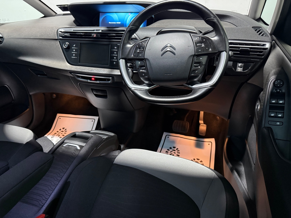 2016 Citroen Grand C4 Picasso - image 16