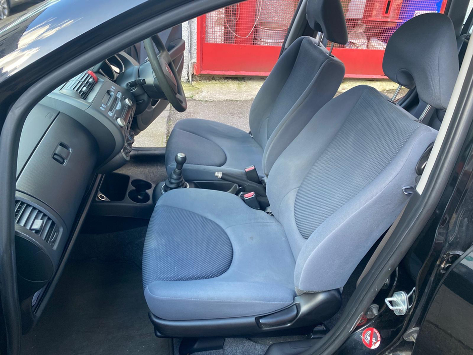 2006 Honda Jazz - image 10