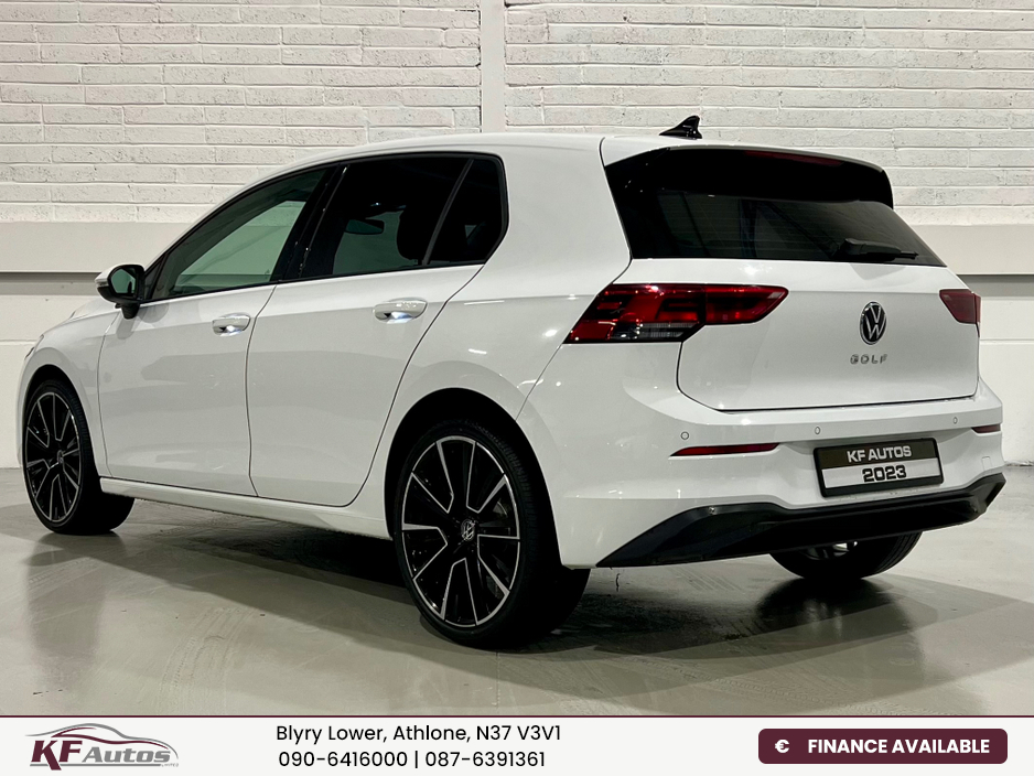 2023 Volkswagen Golf Life 2.0TDI 115bhp 5dr Auto - 231 Reg €29,995