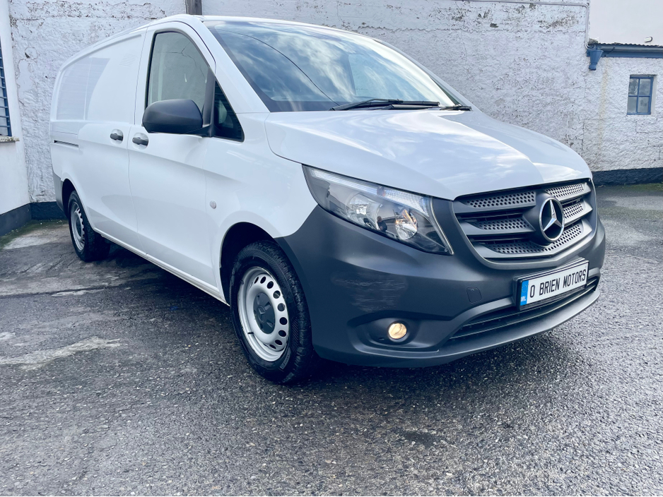 2023 Mercedes-Benz Vito - image 38