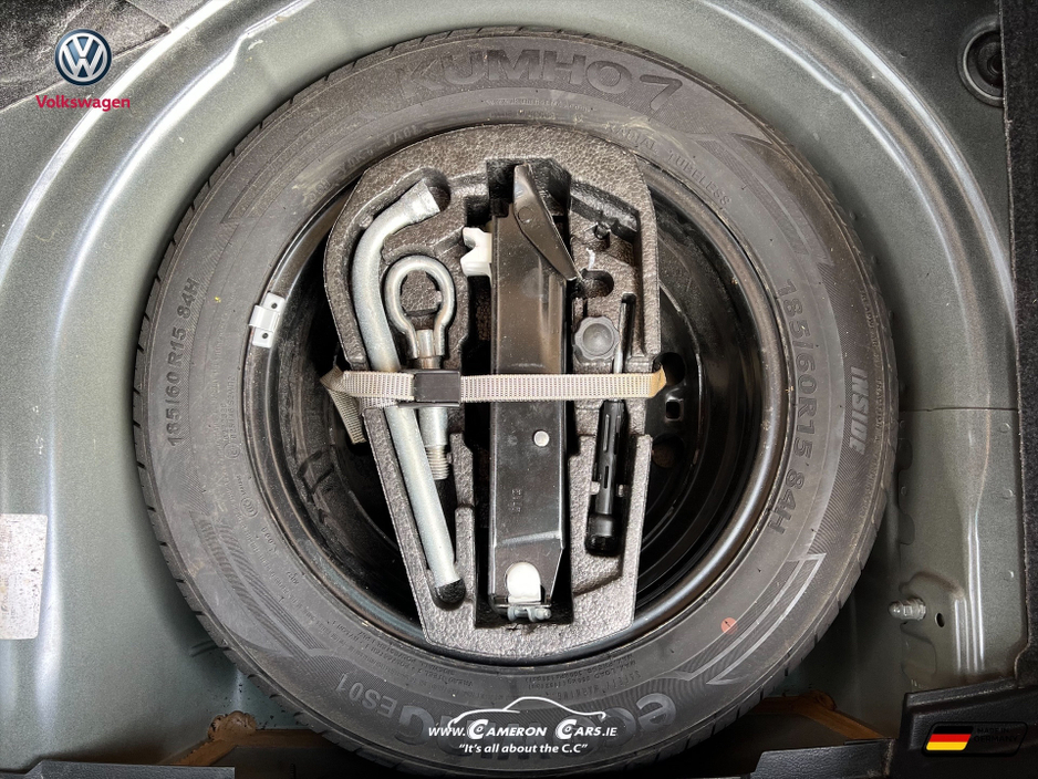 2015 Volkswagen Polo - image 14