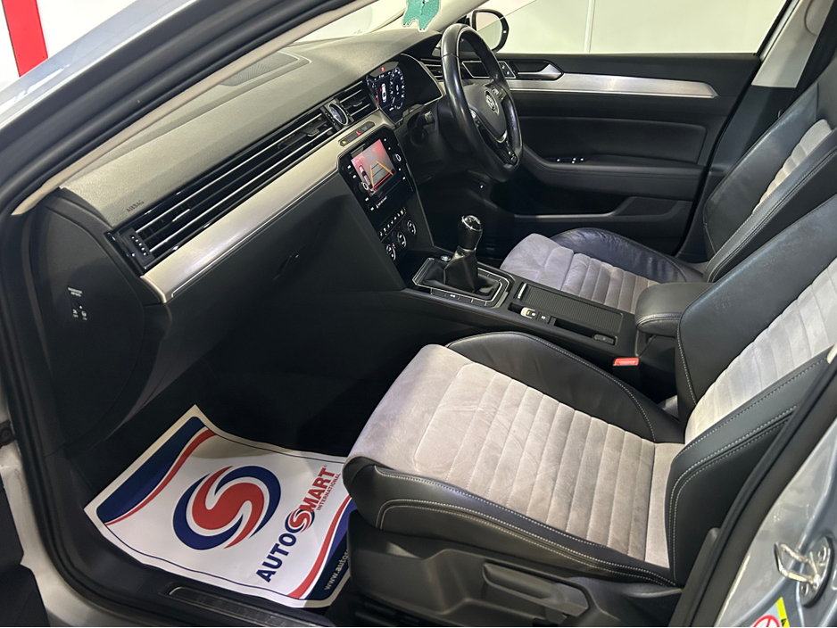 2018 Volkswagen Passat HIGHLINE R Line 1.6 TDI MANUAL 6SPEED FWD 120HP 4DR €18,950