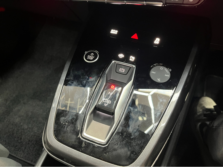 2022 Audi Q4 e-tron - image 22