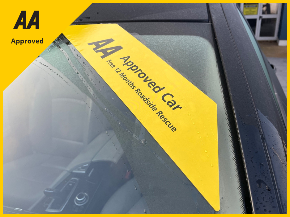 2015 BMW 5 Series - image 7