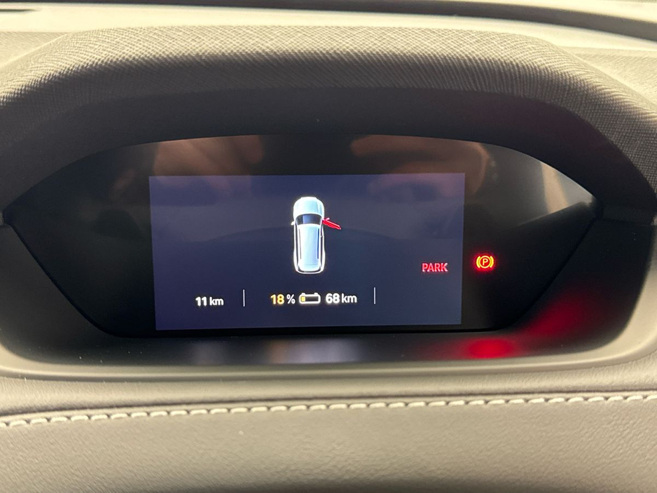 2026 Skoda Enyaq - image 13